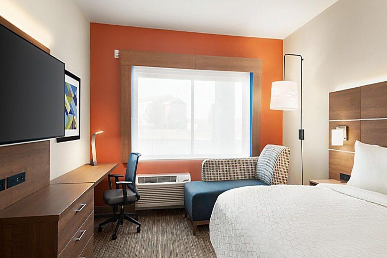 Holiday Inn Express & Suites - Beaver Dam By Ihg Esterno foto