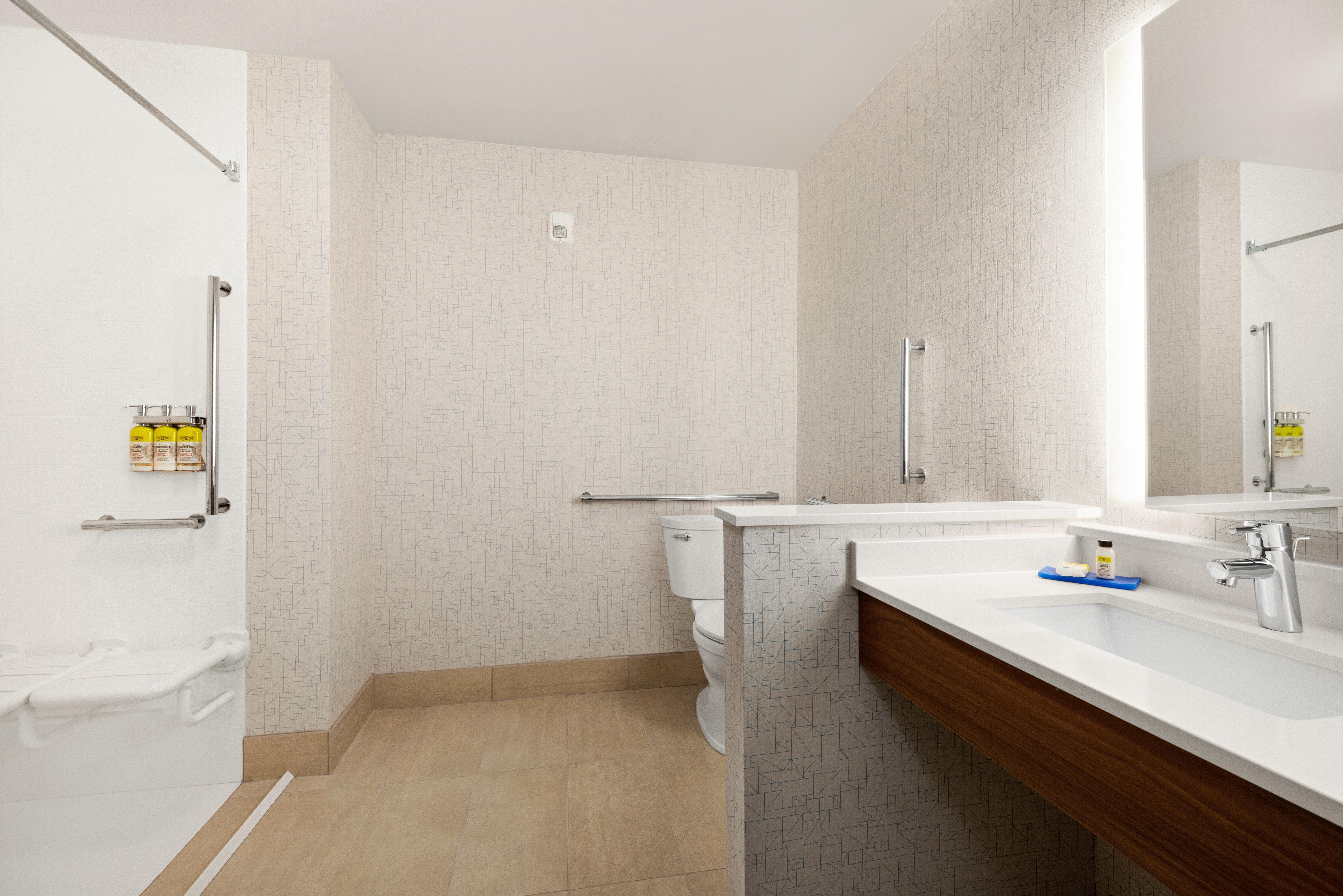 Holiday Inn Express & Suites - Beaver Dam By Ihg Esterno foto