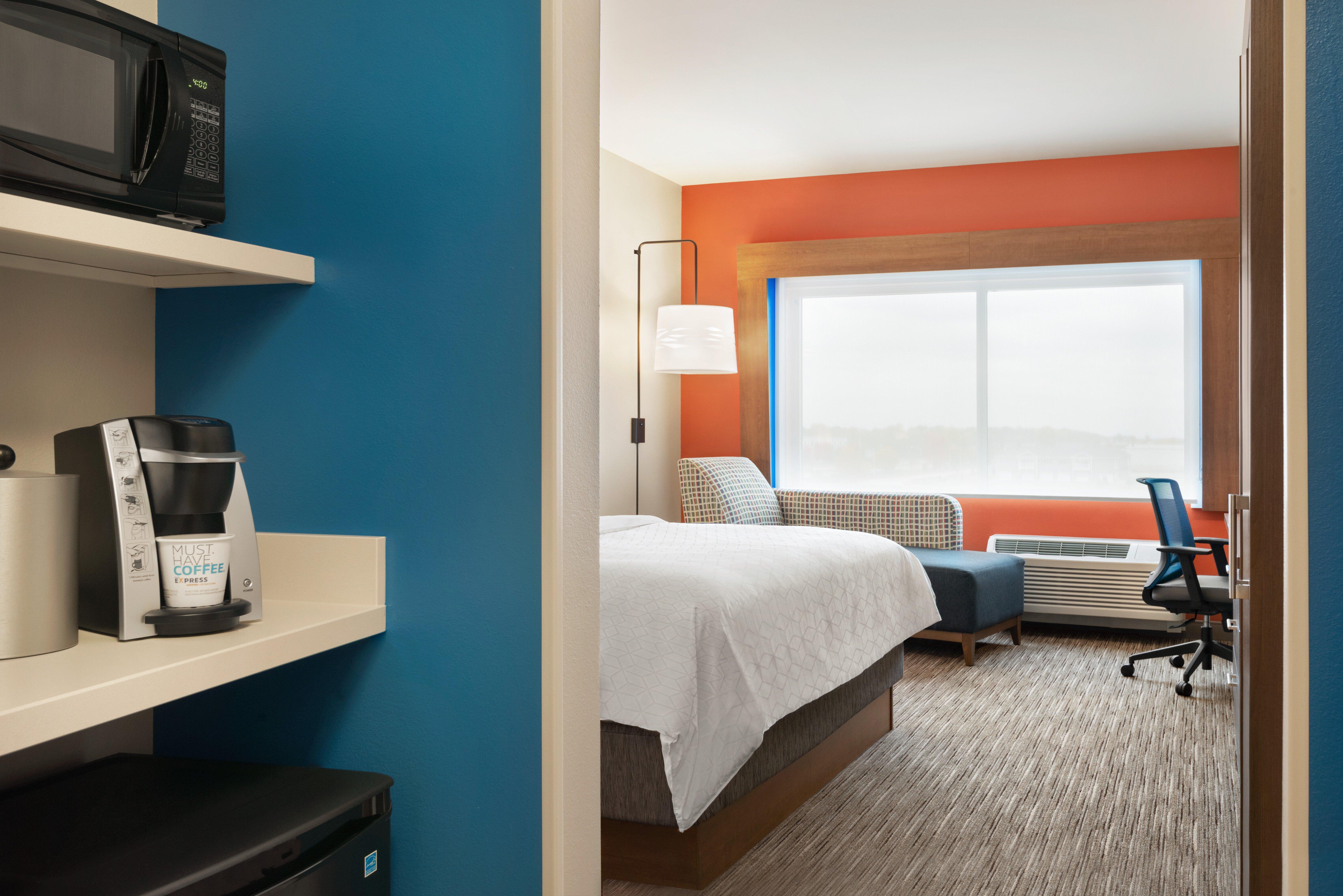Holiday Inn Express & Suites - Beaver Dam By Ihg Esterno foto