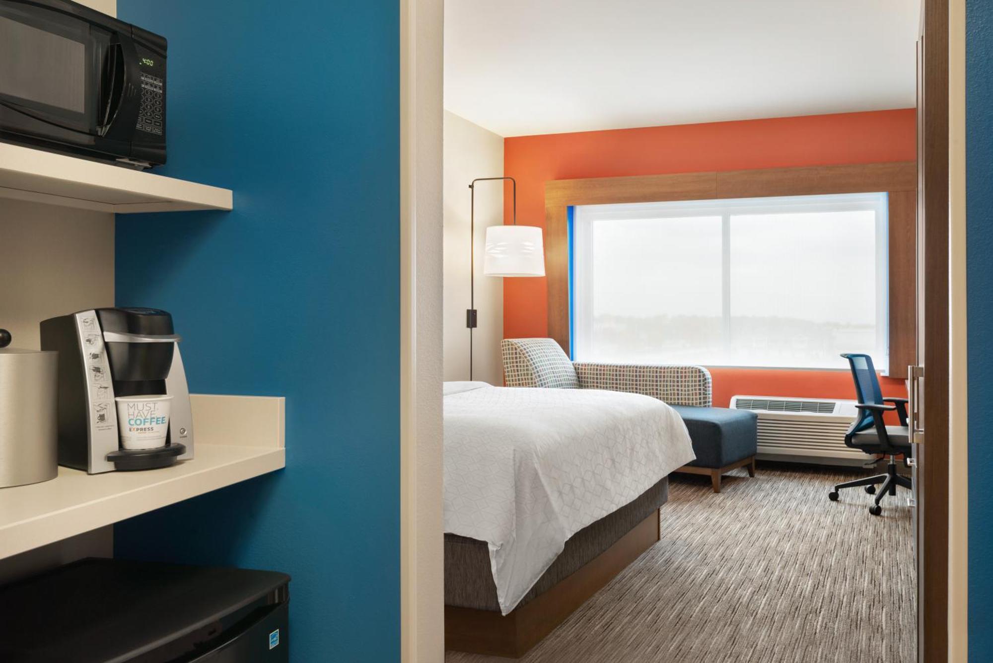 Holiday Inn Express & Suites - Beaver Dam By Ihg Esterno foto